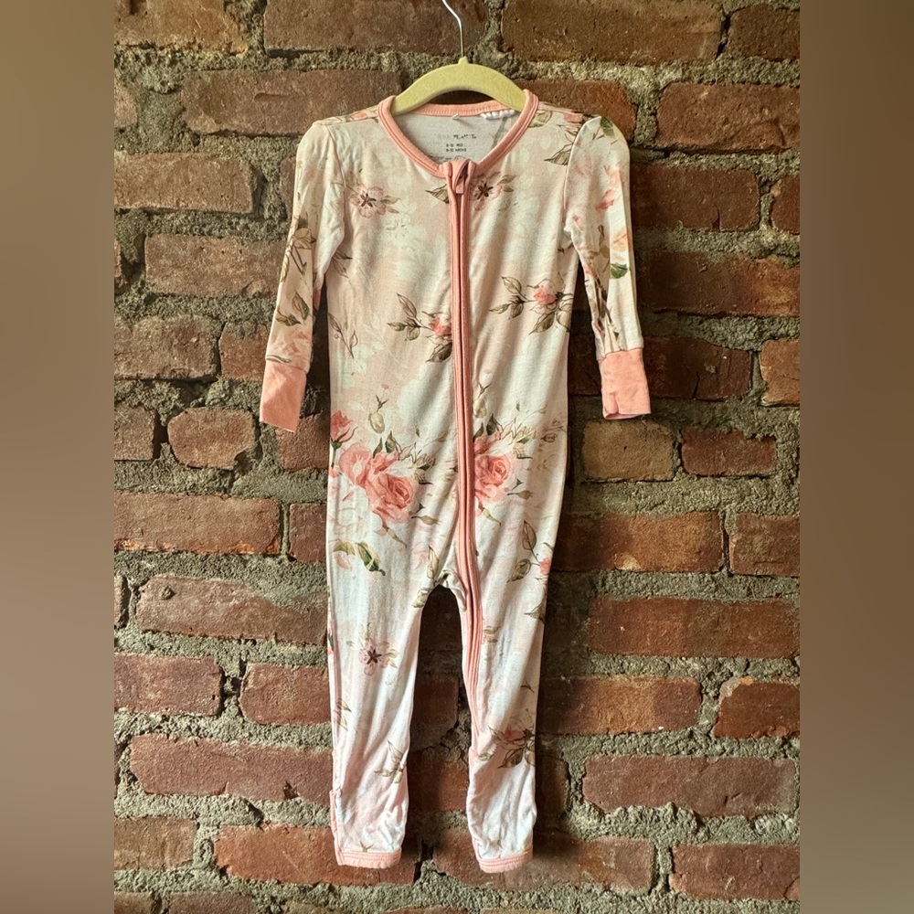 Posh Peanut Vintage Pink Rose Convertible One Piece Sleeper 9-12M